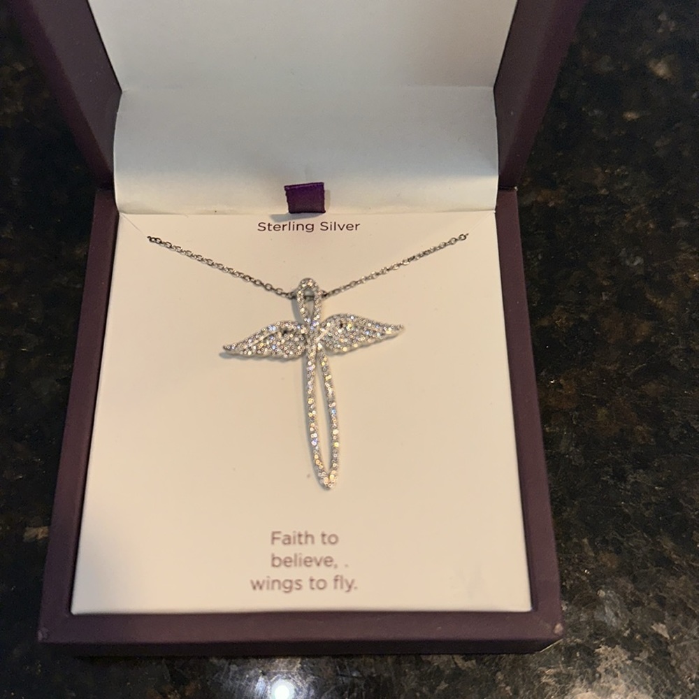 Hallmark NWT -Sterling Silver Cz necklace